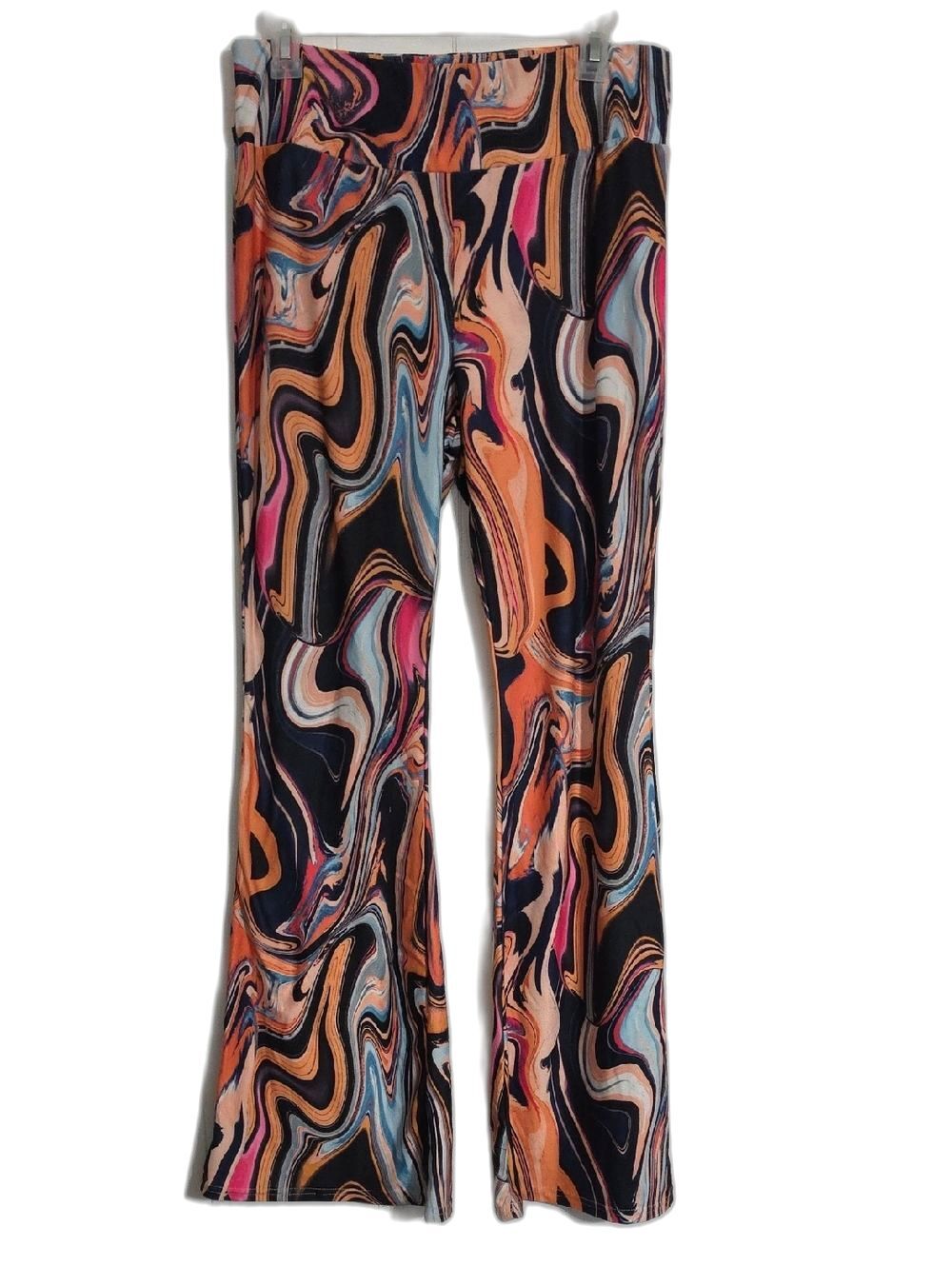 No Boundaries Women's Flare Leggings - Multicolor Swirl